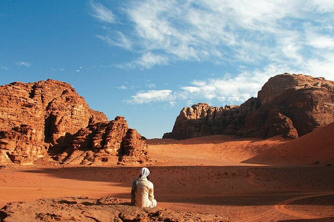 04 Days / 03 Nights Small Group Tour in Jordan. - Guides and the small-group experience