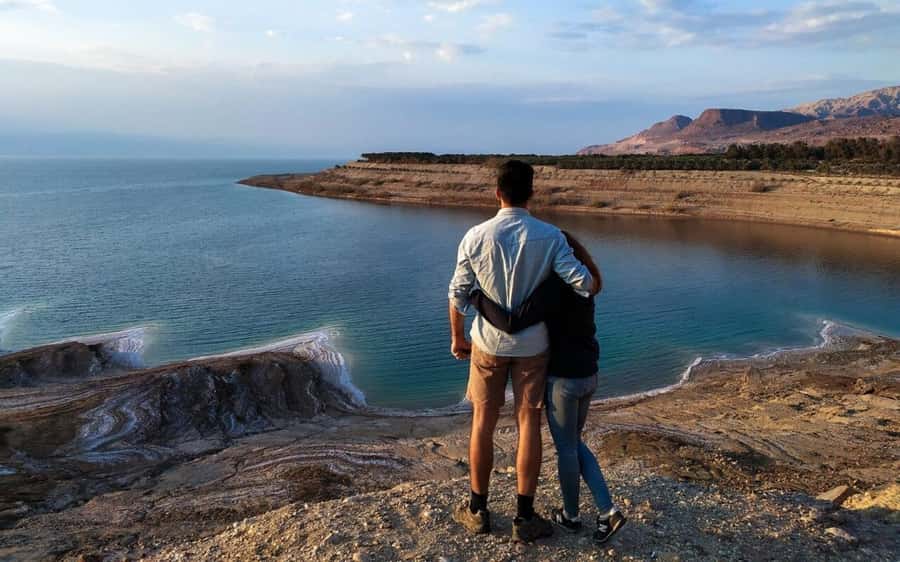 2-Day Tour from Amman to Petra, Wadi Rum, and Dead Sea - Tea, dinner, and a Bedouin camp