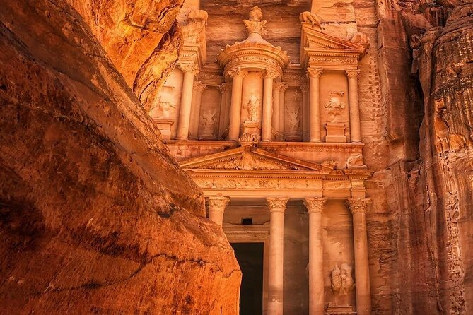 3 Day Tour from Amman Petra Wadi Rum Dana Aqaba and Dead Sea - What the $400 price really covers