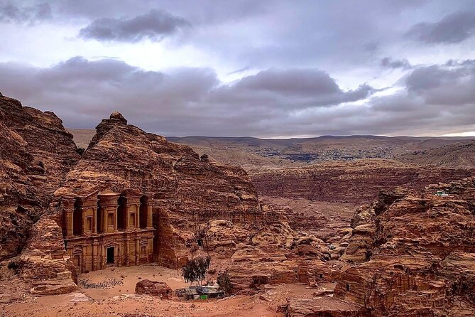 3 Days Private Tour in Jordan: Discover The Best of Jordan. - Day 1: Madaba mosaics, Mount Nebo, and Karak Castle