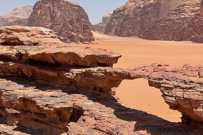 4 Hour Jeep Tour Wadi Rum Desert Highlights (morning or sunset) - What the guide and group size mean