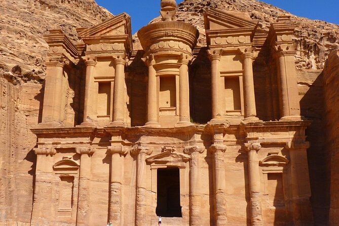 5-Day Private Jordan Tour: Petra, Wadi Rum and the Dead Sea from Amman - Day 5: A straightforward airport transfer