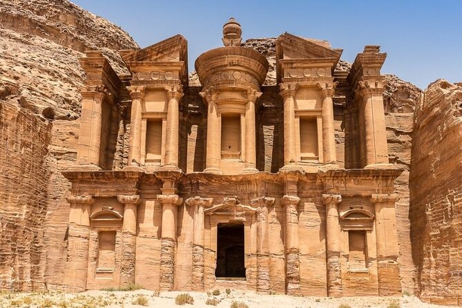 6-Day Private Guided Tour to Discover the Jordan Jewels - Day 5: Wadi Rum by jeep, then the Dead Sea