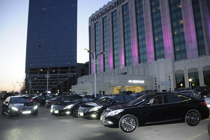 Airport pickup or drop off transfer from or to Amman city - Booking, changes, and small cautions
