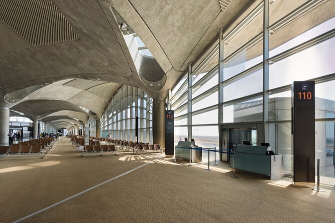 Amman Airport Private Departure Transfer - From your hotel lobby to Queen Alia International Airport