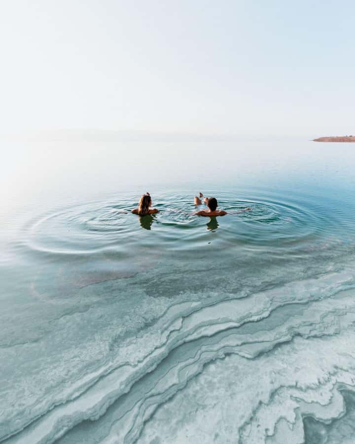 Amman: Dead Sea Day Tour with Optional Entry Fees and Lunch - What to bring for a comfortable day