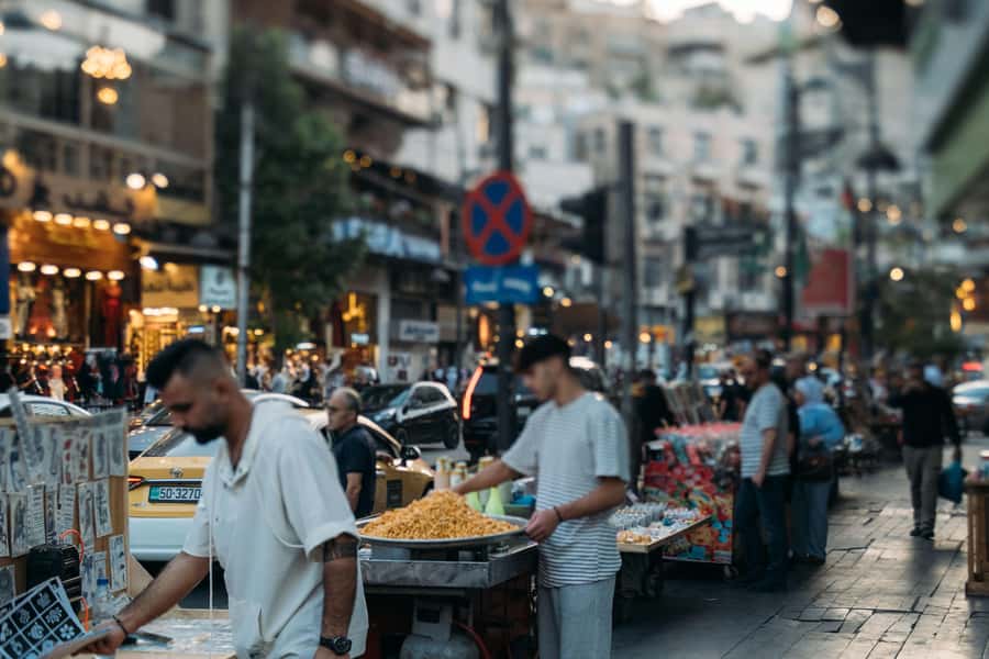 Amman: Guided Food Tour in Downtown - Who should book this walking tour?