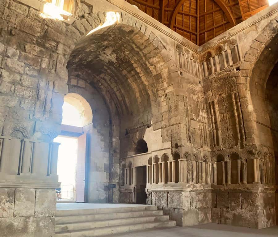Amman Heritage Tour: Street Food, Local Culture & Art - Private groups, solo visitors, and families