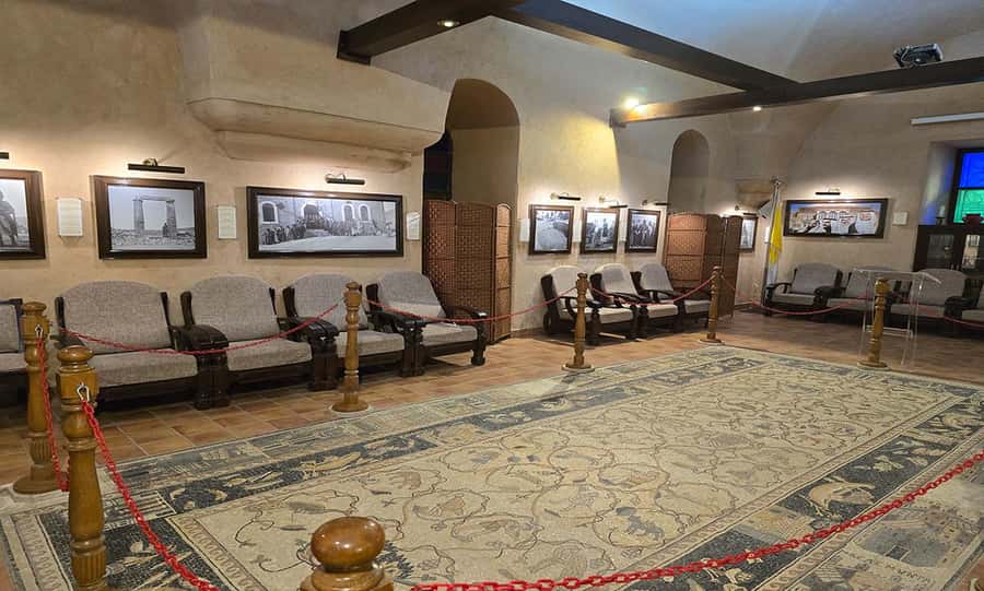 Amman: Madaba City, Mount Nebo & Dead Sea Private Day Tour - Madaba and the map that puts Jordan on the wall