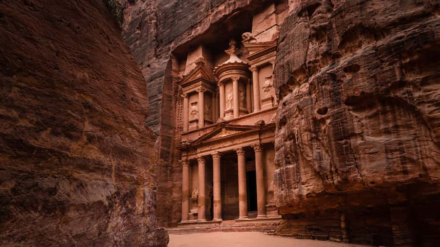 Amman: Private 2-Day Tour to Petra, Wadi Rum & Dead Sea - Wadi Rum by open-air 4x4