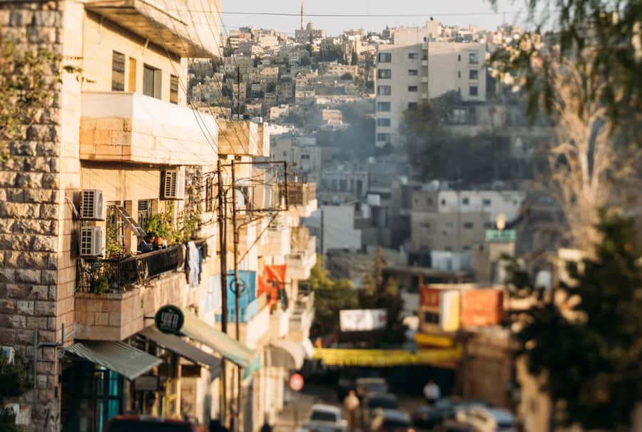 Amman Walking Tour: Hidden Gems, Culture & Street Food - King Abdullah I Mosque and practical etiquette
