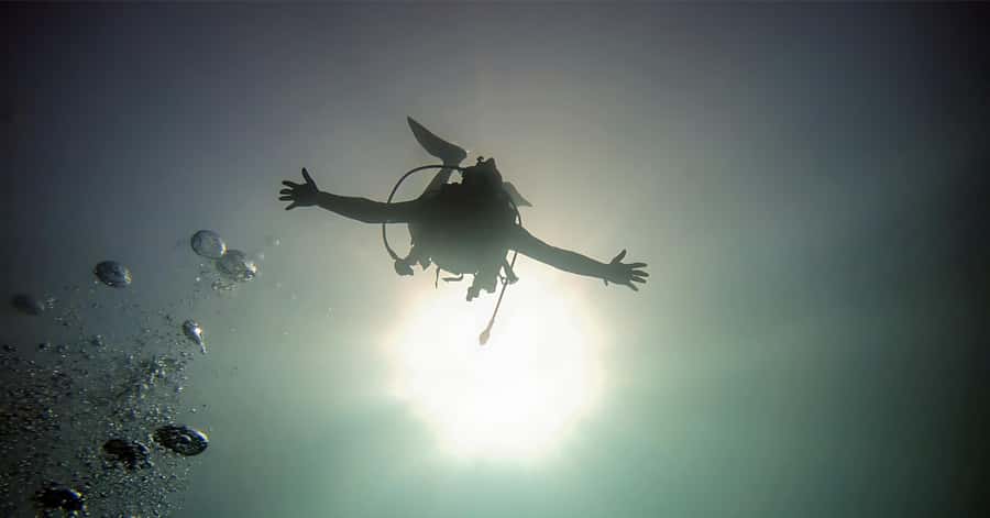 Aqaba Dive Adventure: Explore The Red Sea On A Tour - The 20-minute safety briefing at South Beach
