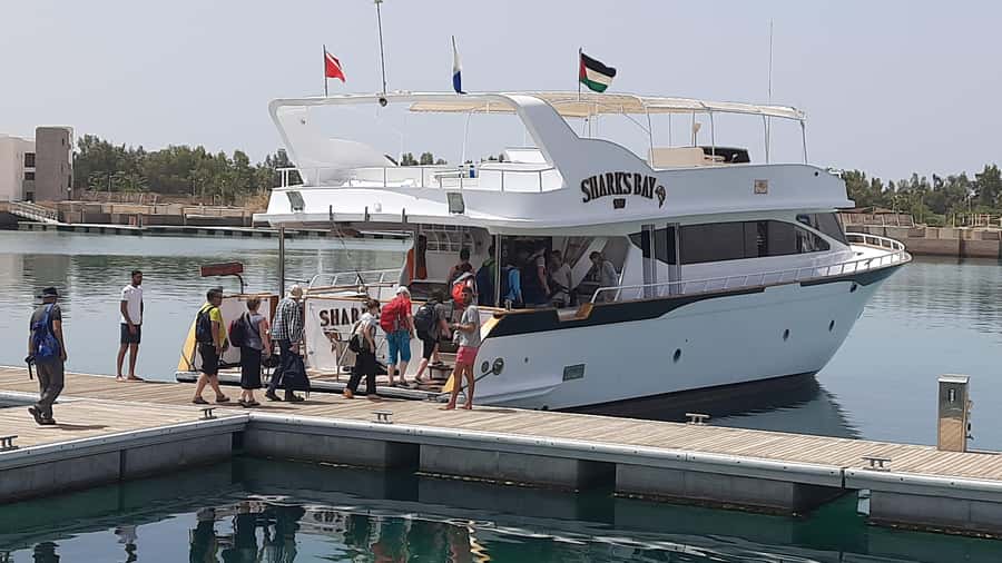 Aqaba: Red Sea Snorkeling Boat Trip with Buffet Lunch - Two snorkeling sites, two different kinds of water time