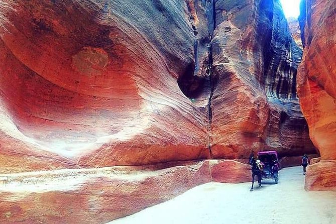 Best of Jordan in 7 Days (customizable) - Day 5: Wadi Rum, the red desert setting