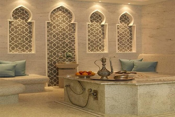 Classic Turkish Bath in Amman - Getting ready with a pestemal and nahn