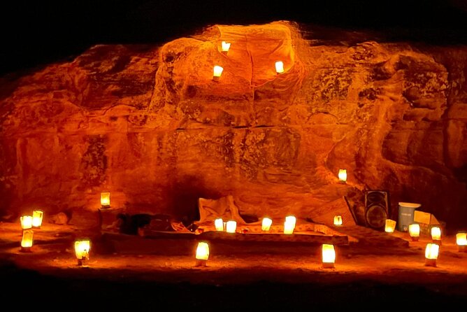 Cooking outside in little Petra between the Mountains. - A fire-lit evening in Little Petra