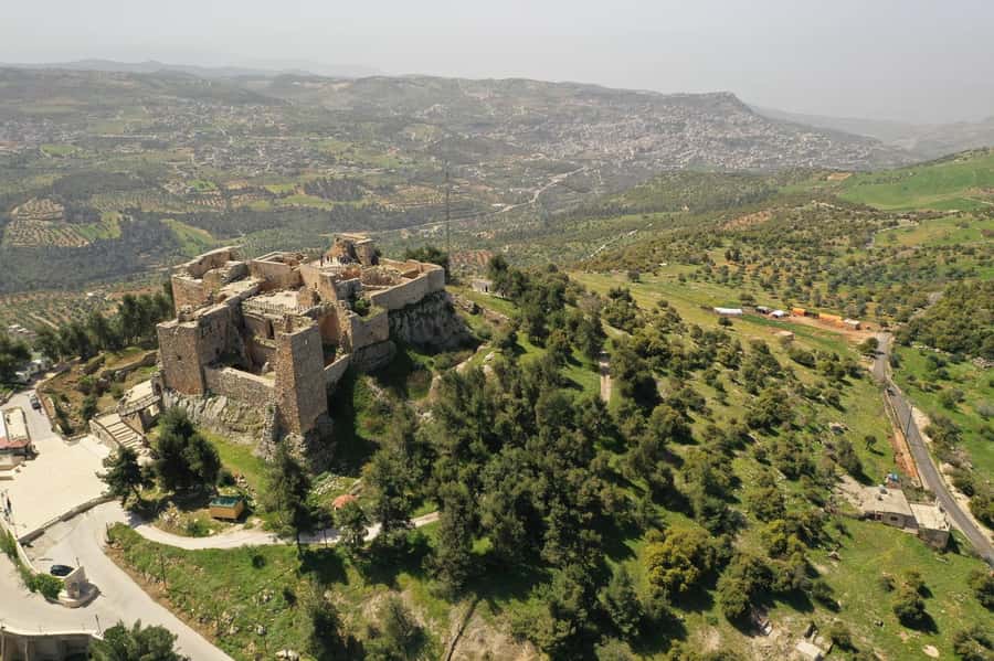 Day Tour Jerash - Ajloun and Um Qais From Amman - Ajloun Castle and the road through northern Jordan