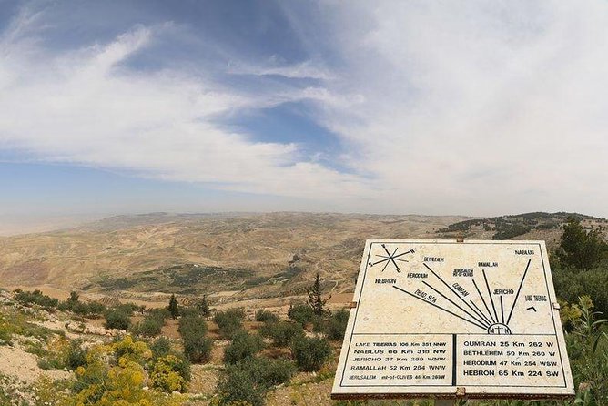 Day Tour to Madaba & Mount Nebo From Amman - St. George’s Church and the Madaba Map