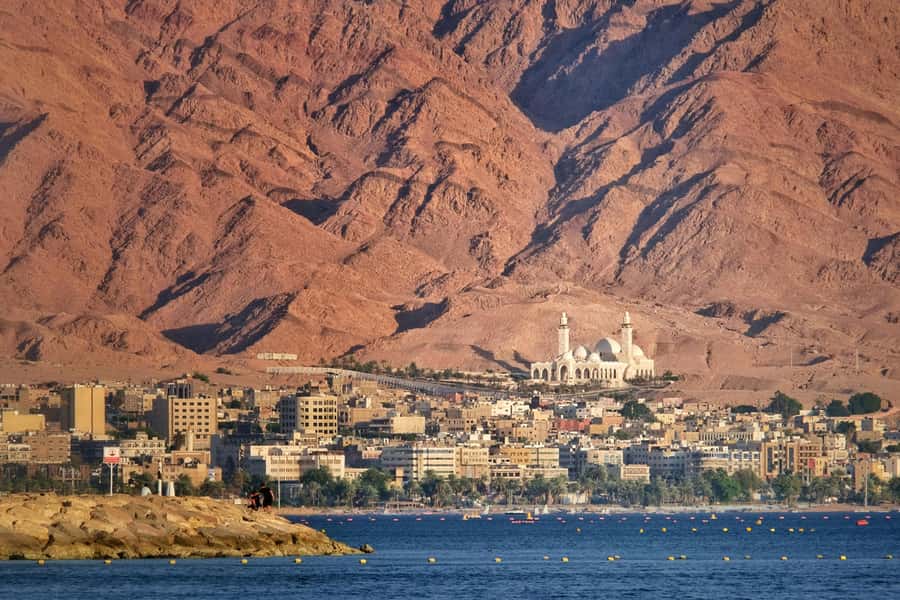Discover Aqaba in Style: A 3-h City Tour by Car with meal - A guide-led outing at your own pace