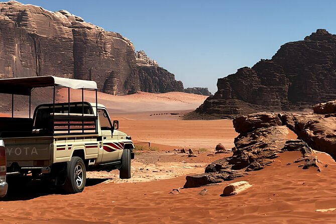 Discover Wadi Rum by 4x4 with a Bedouin guide - Inscriptions in the Canyons of Um Ishrin