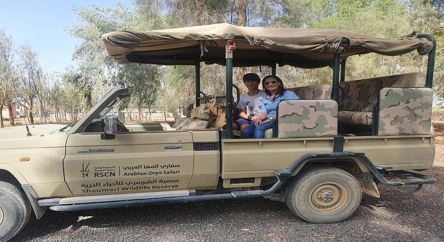 From Amman: Desert Castles of Eastern Jordan Tour - Food, drinks, and what to pack