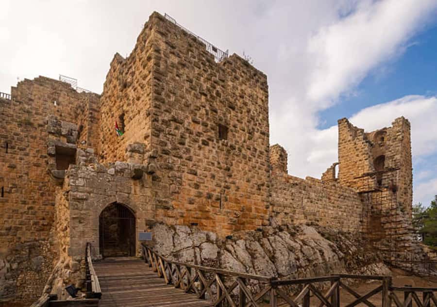 From Amman: Jerash, Ajloun Castle or Umm Qais Private Tour - Ajloun Castle: a short stop with a different story