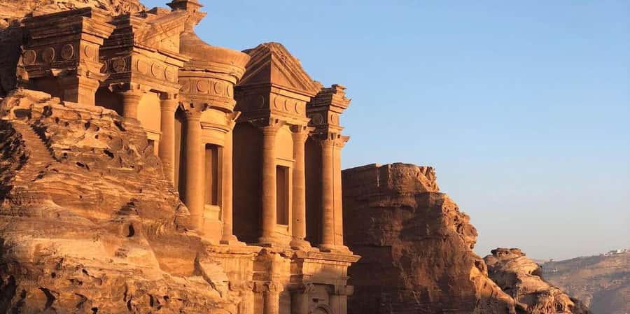 From Amman: Petra and Dead Sea Day Trip - Who should book this day trip