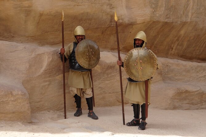 From Amman: Petra and Dead Sea private Full day tour - Who should book this tour