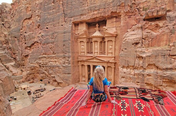 From Amman: Petra and Wadi rum Full day Tour - Choosing a Petra guide or walking alone