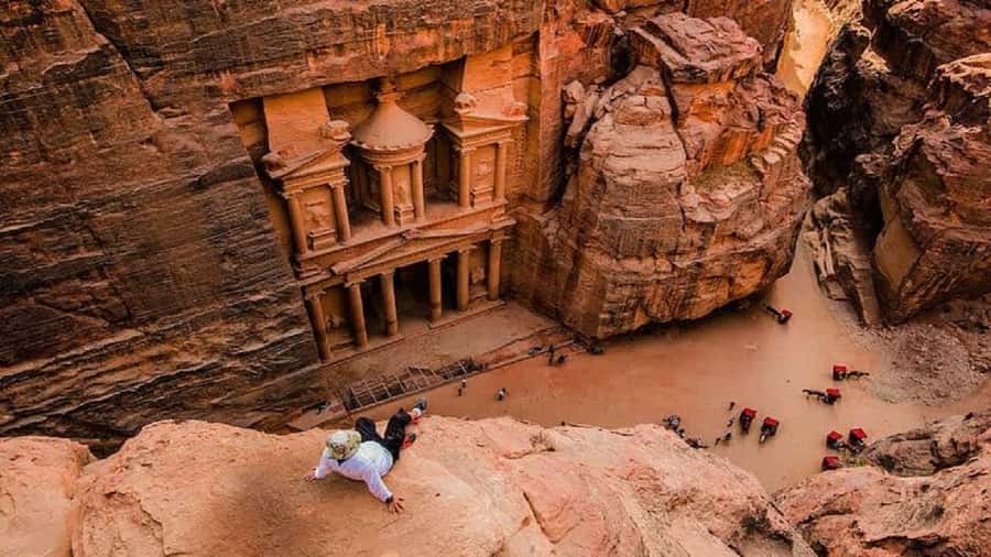 From Amman: Petra, Wadi Rum, and Dead Sea Private 2-Day Trip - Day one: the long road to Petra