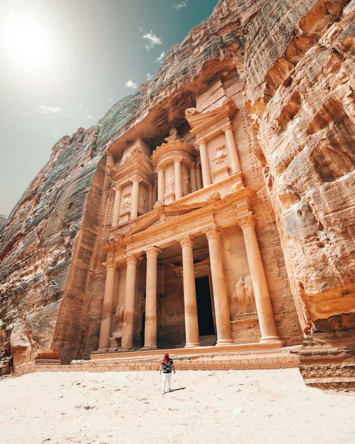 From Amman: Petra & Wadi Rum Private/Group Full Day Tour - What the $140 price really covers