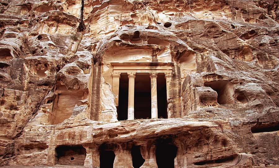 From Amman: Private Petra Day Trip with Guide - The long road from Amman to Petra