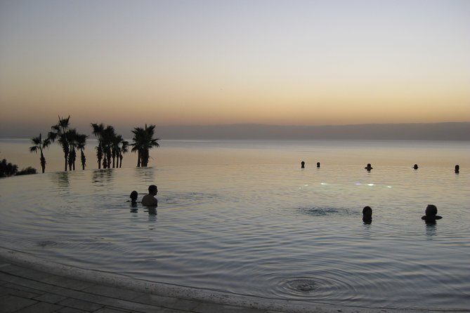 FROM AMMAN | Round Trip To Dead Sea | Lunch & Admission fees included - Lunch, pools, and the practical rhythm of the visit