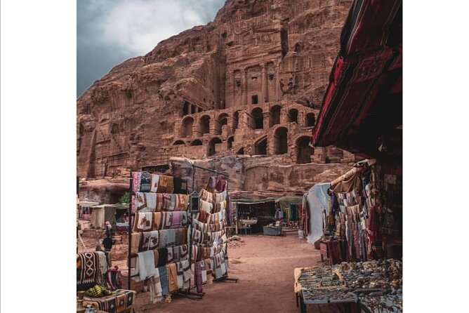 From Amman to (Aqaba, Wadi Rum and Petra) - Transport, drivers, and the value of a private vehicle