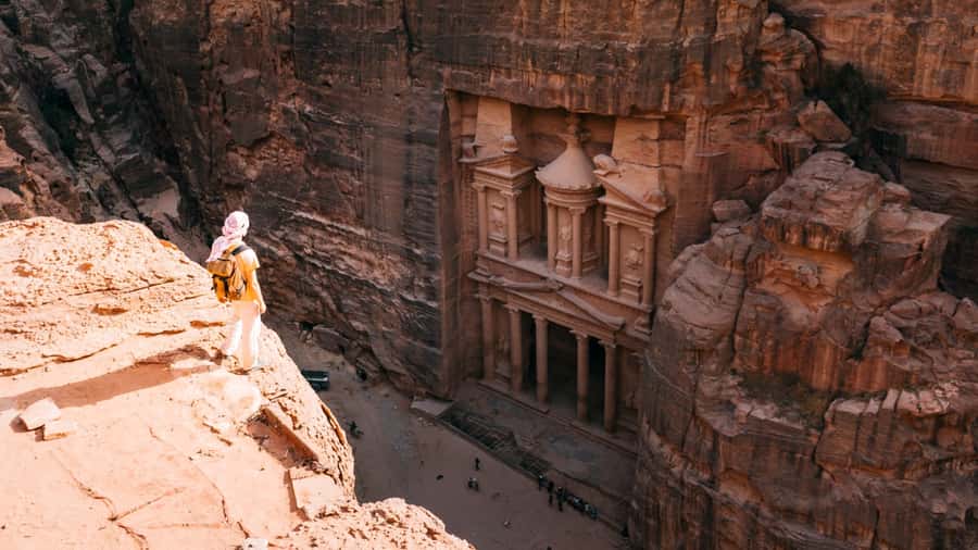 From Eilat: Petra Day Private Tour - Lunch and the oriental buffet