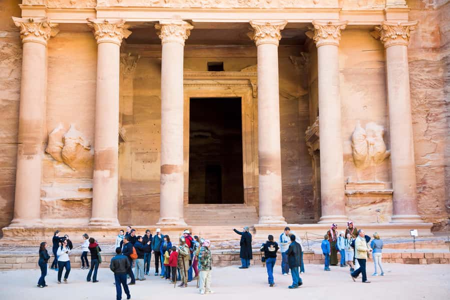 From Eilat: Petra Tour with Transfer and Lunch - The early pickup and the road to Jordan