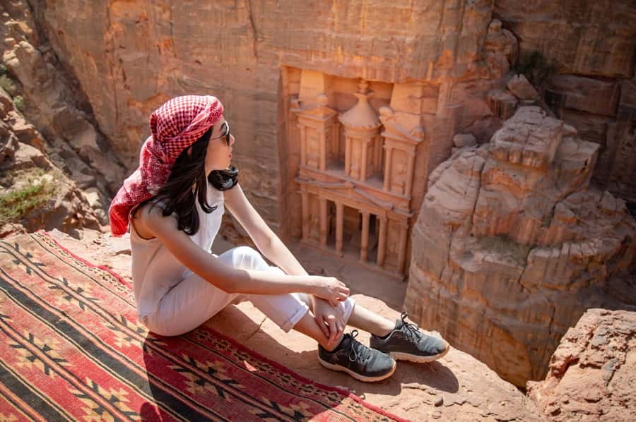 From Tel Aviv: Full-Day Trip to Petra with Roundtrip Flights - Crossing from Israel into Jordan