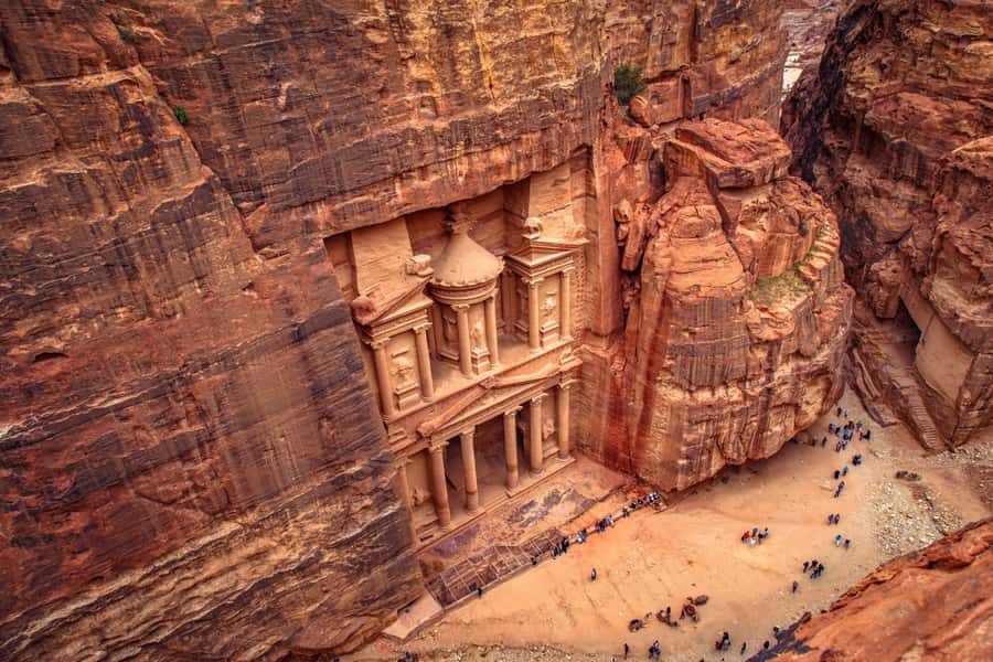 From Tel Aviv: Full-Day Trip to Petra with Roundtrip Flights - The early flight to Ramon Airport