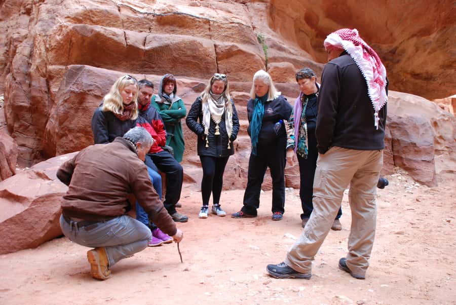 From Tel Aviv: Petra 2-Day Tour - Your free time inside Petra