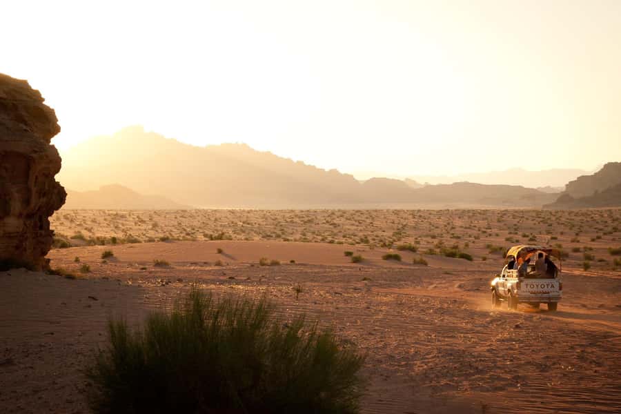 From Wadi Rum: 2-Hour Jeep Tour with Meals & Overnight Stay - What this Wadi Rum night is really like