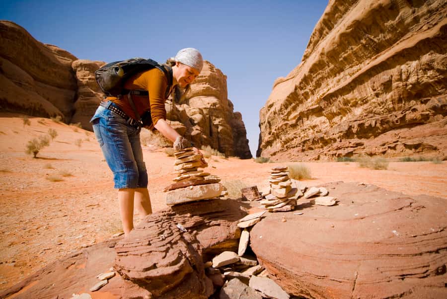 From Wadi Rum: 2-Hour Jeep Tour with Meals & Overnight Stay - Meeting at Wadi Rum Rest House
