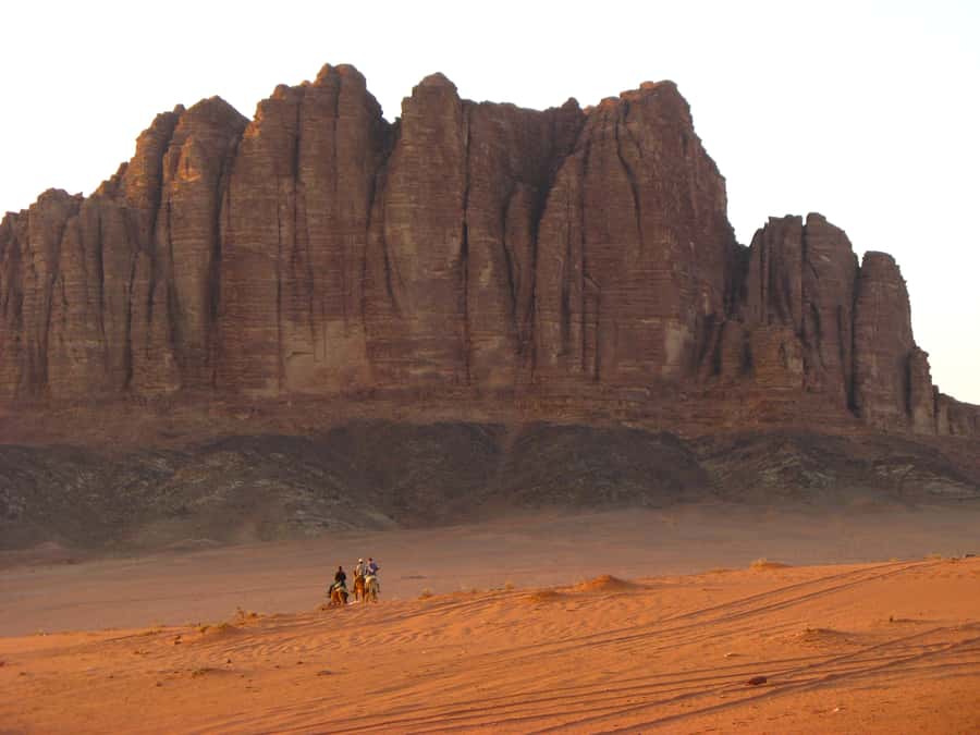 From Wadi Rum: Camel Ride Experience with Tea and Guide - Choosing the sunset version