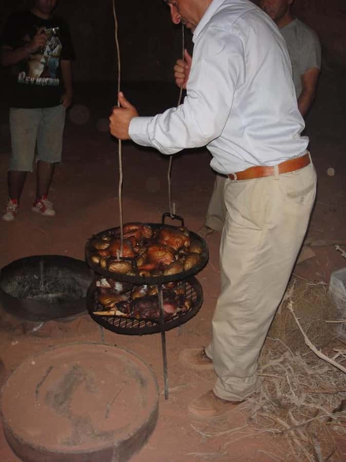 From Wadi Rum: Jeep Tour with Overnight Desert Camping - Practical tips for a better night