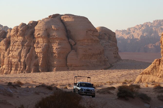 Full Day 4x4 Classic Desert Tour with overnight in private tent - Lawrence Spring and the first desert views
