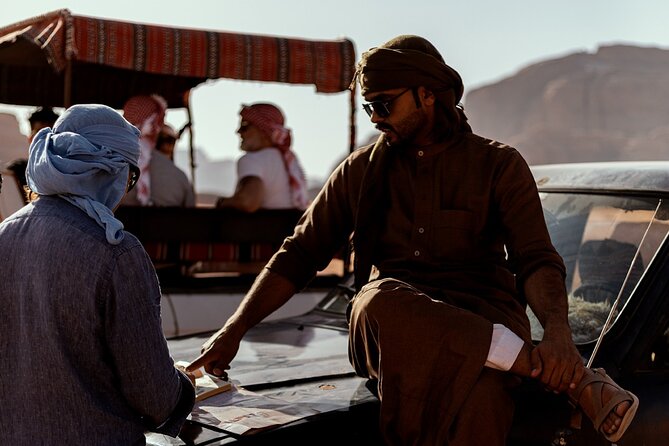 Full-Day 4x4 Wild Desert Expedition with night in private tent - Al Kashkasheh and the first taste of the wild desert