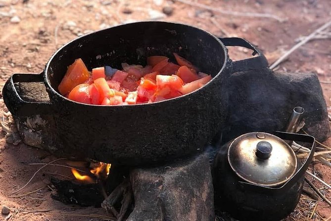 Full-Day Jeep Safari "Wadi Rum Highlights!" w/ Bedouin Lunch - Lunch in Bedouin style, with mint tea