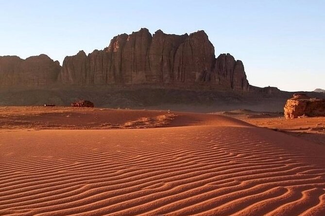 Full-Day Jeep Tour in Wadi Rum with Overnight Stay - Khazali Canyon and the ancient markings