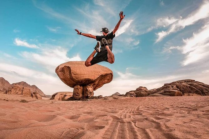 Full-Day Jeep Tour & Overnight - Lawrence’s Spring and Jebel Khazali