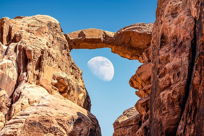 Full-Day Jeep Tour & Sleep in Luxury Tent with private Bathroom - Why this Wadi Rum overnight tour is worth considering
