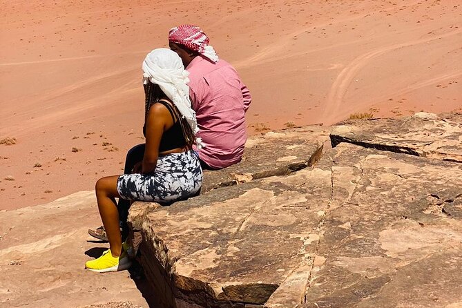 Full Day Jeep Tour & Traditional Lunch - Wadi Rum Desert Highlights - The white desert and Mushroom Rock